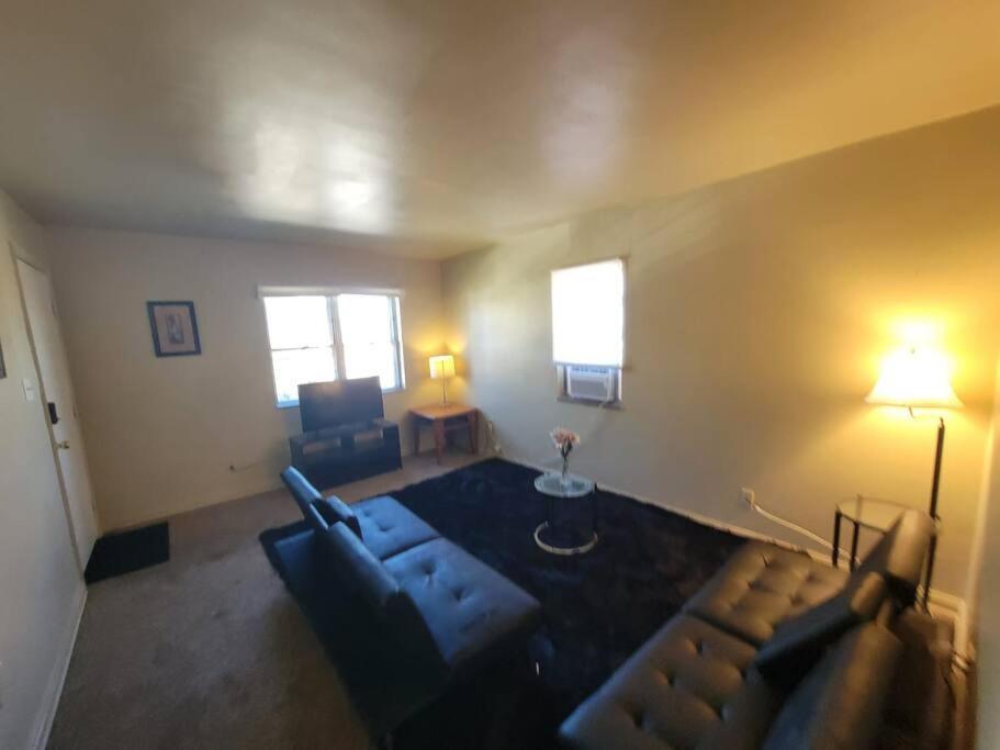 Furnished 1-Bedroom In Dayton! Exterior photo